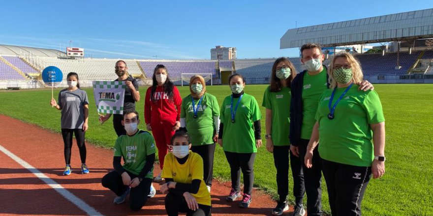 TEMA İstanbul Maratonu’nu Ağaç Kardeşliği için koştu