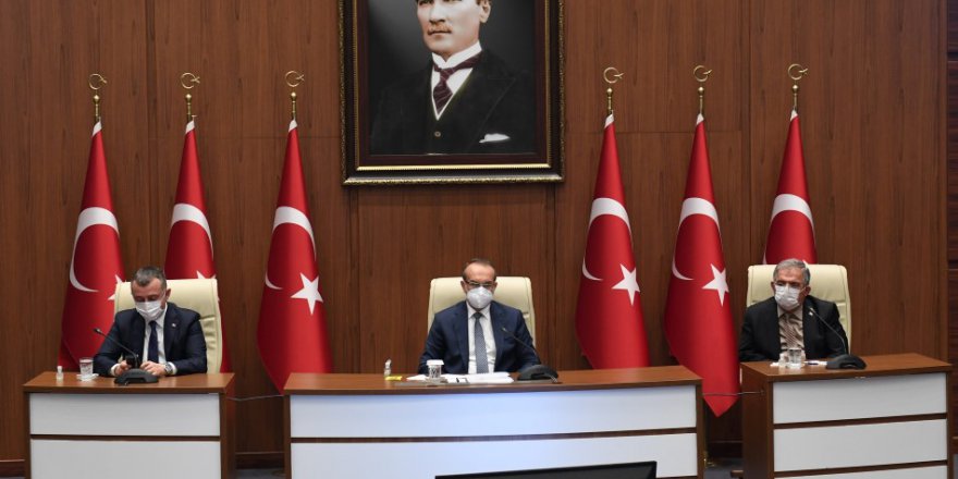 Vali Yavuz, Pandemi  Sürecini Değerlendirdi