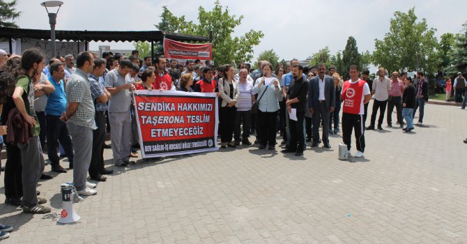 Sağlıkçılar yine eylemde