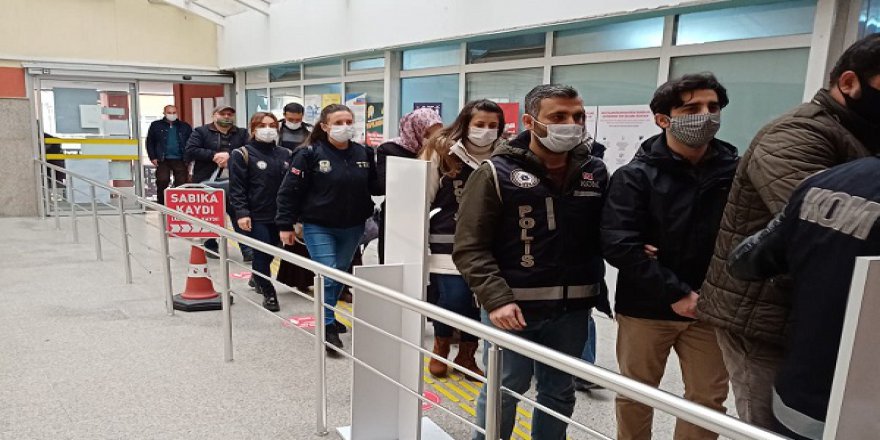 FETÖ operasyonu: 7 gözaltı