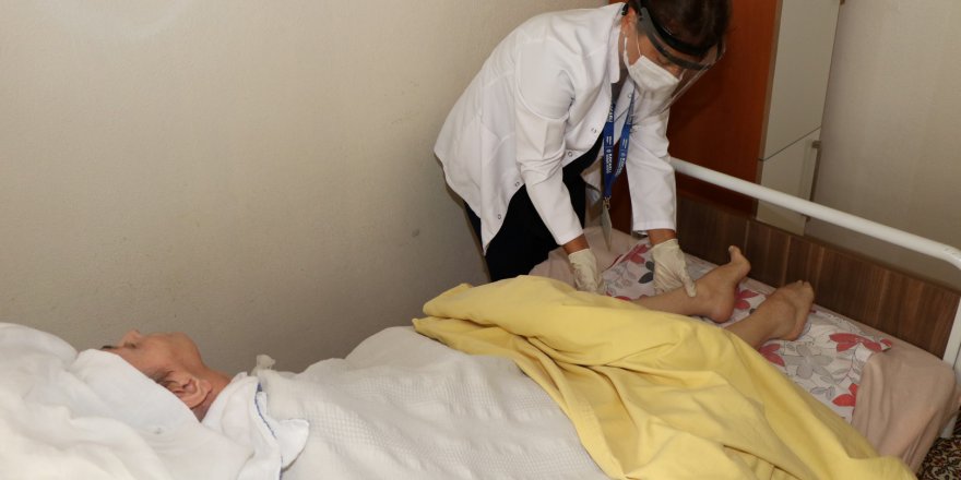 436 kişiye hasta refakatçi eğitimi