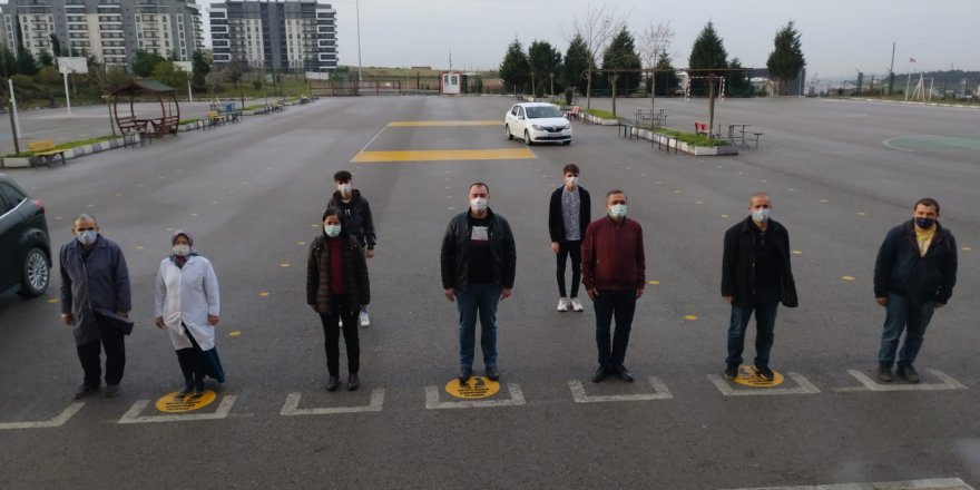 Çayırova’ da okullarda İstiklal Marşı okundu