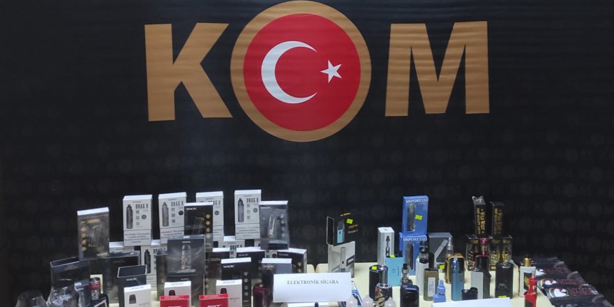 Kaçakçılık yapan 4 kişi yakalandı