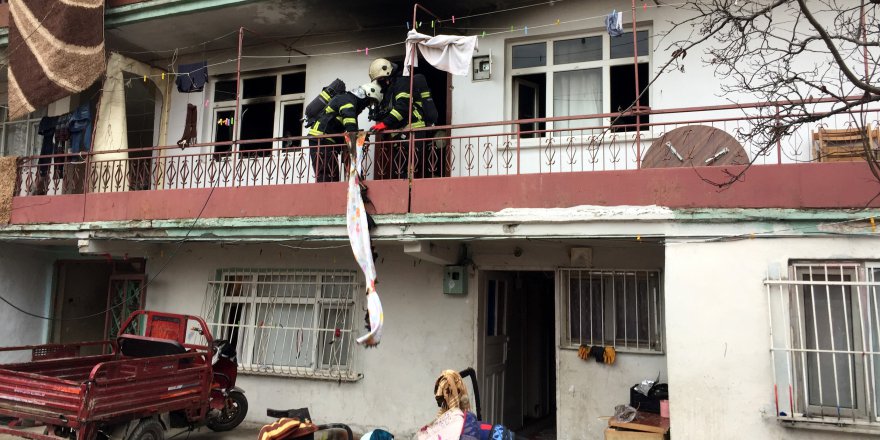 Yangında bir ev zarar gördü