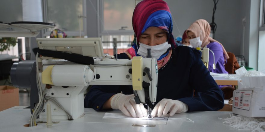 İzmit Belediyesi, 2020’de  salgına karşı sağlık üretti