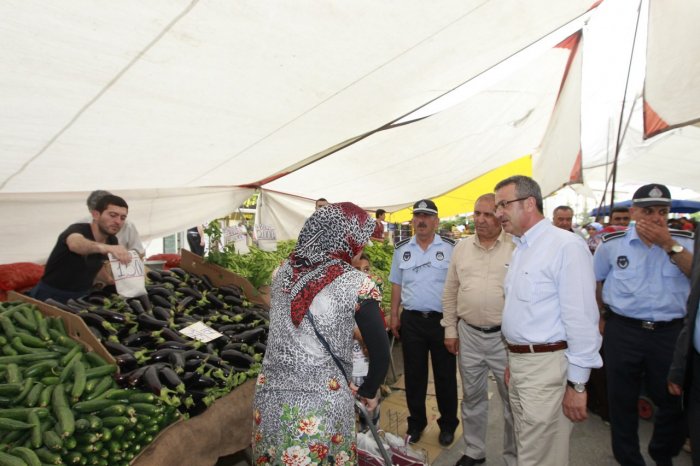 Köşker pazartesi pazarında