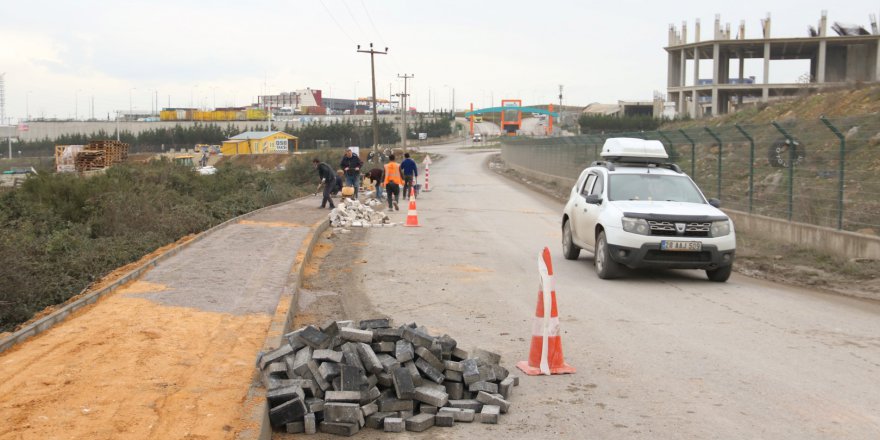 Çerkeşli Caddesi’nde Kaldırım yapılıyor