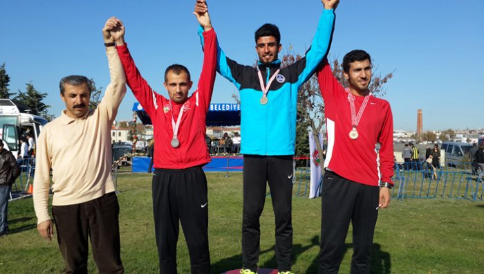 Fransa’dan, Bir Zafer Geldi