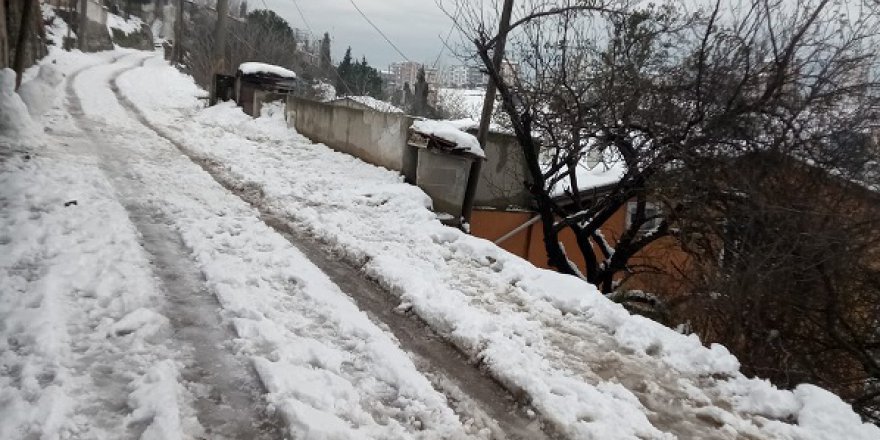 Çayırova Belediyesi ilgilenmiyor!