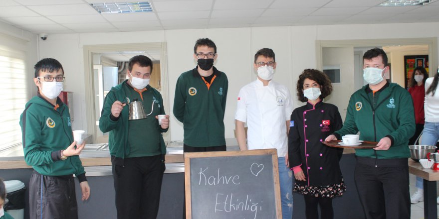 Özel öğrencilere barista eğitimi