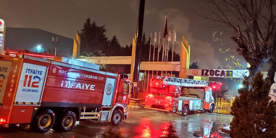 İZOCAM'daki  yangın maddi  hasar meydana getirdi