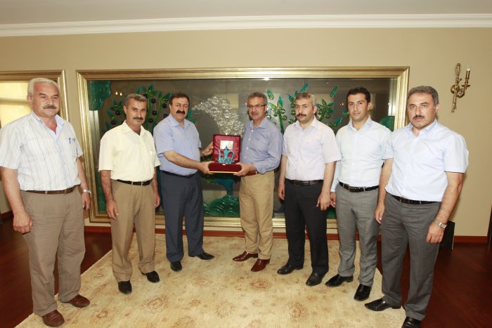 Başkan Köşker Bem-Bir-Sen’i ağırladı