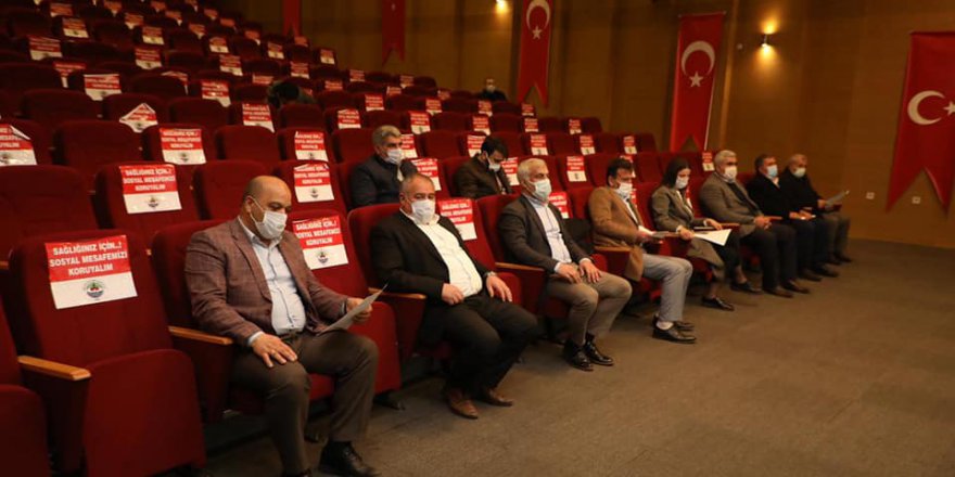 DİLOVASI:   Kapalı Pazar ve Millet Bahçesi ihaleye çıkıyor