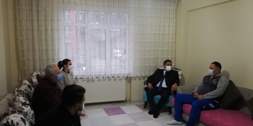 Şehit aileleri ve gazilere ziyaret