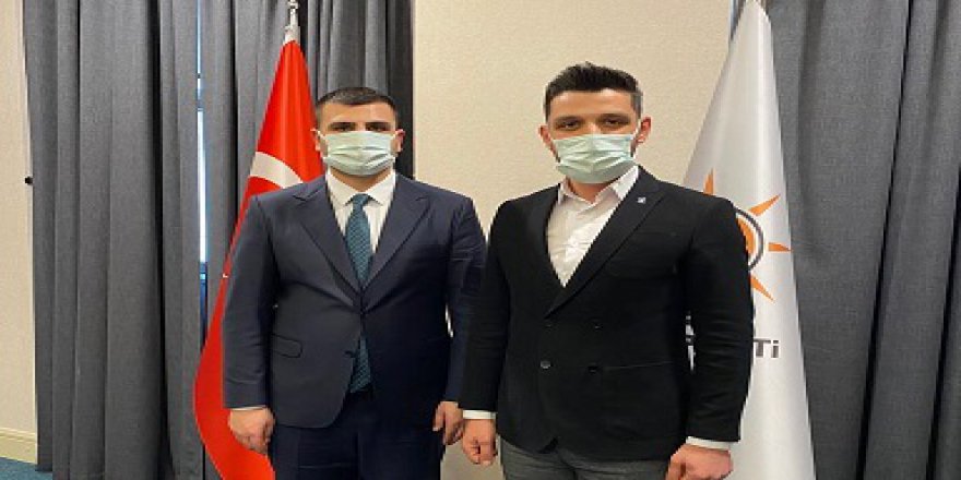 Enes Altuntaş,  AK Parti Gençlik  Kolları Genel Başkanı ile görüştü