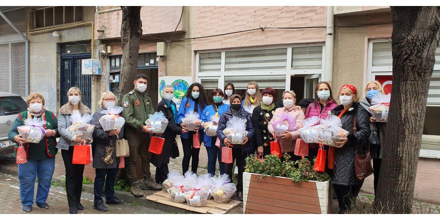 Yas-Der yaşlıları mutlu etti