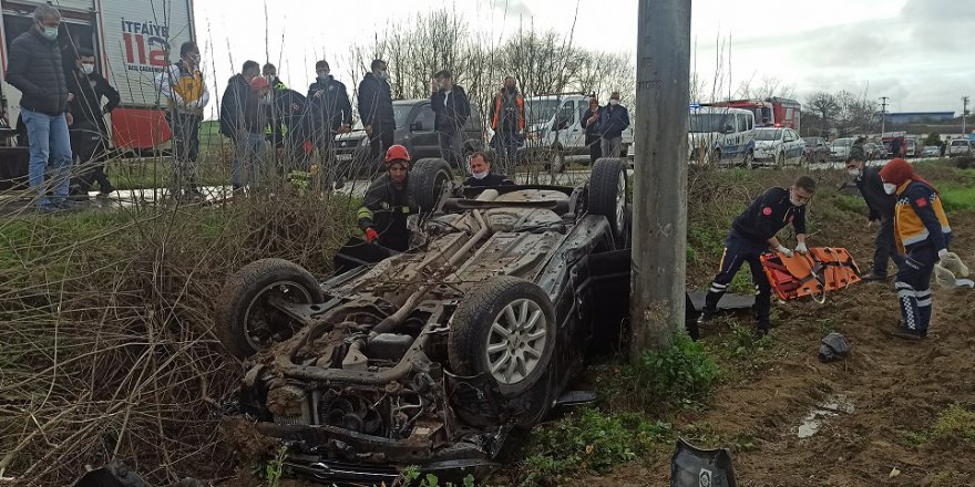 Otomobil şarampole uçtu!
