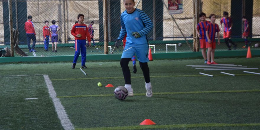 Altınordu Gebze Futbol Okulu Sahaya İndi