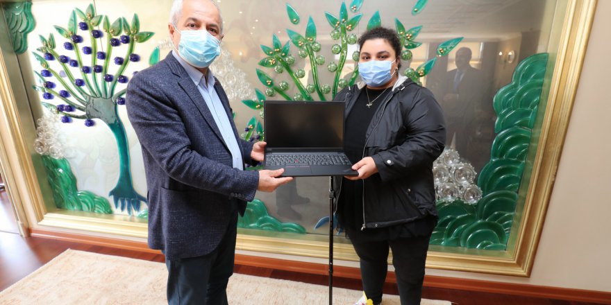 Büyükgöz Beyzanur’un  isteğini yerine getirdi