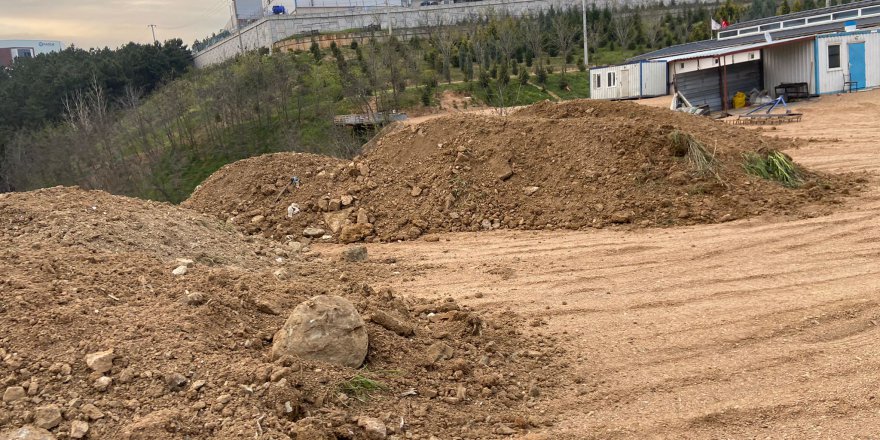 Belediye kaçak hafriyat döküyor!