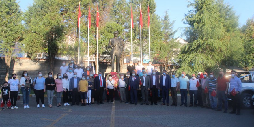 CHP Çayırova’dan Görkemli Kutlama