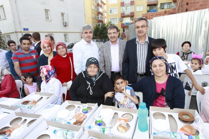 Bereket sofrası Köşklüçeşme’de kuruldu