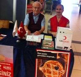 Kızılay’dan yardım kolisi