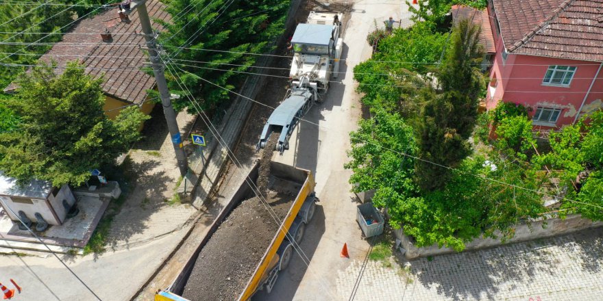 Tepecik Köyü'nde  üstyapı çalışması