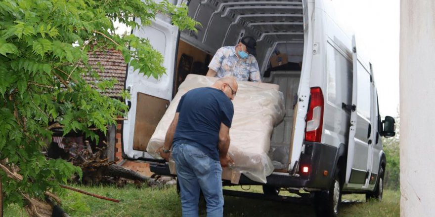İzmit Belediyesi mağdur  aileyi sahipsiz bırakmadı