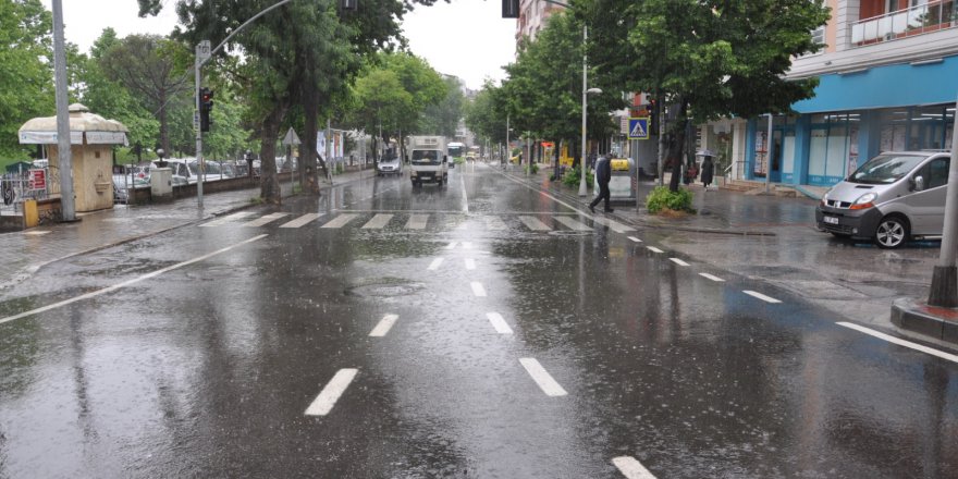 Asflatlar pırıl, pırıl oldu