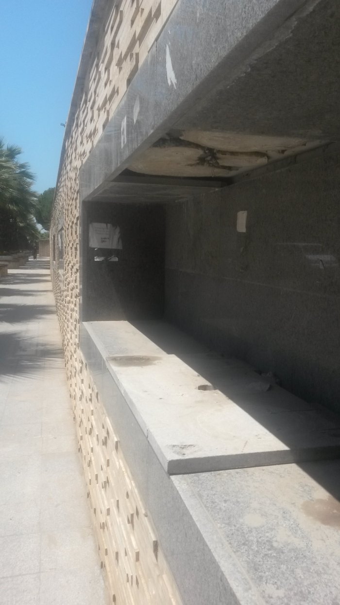 Parklar dökülüyor