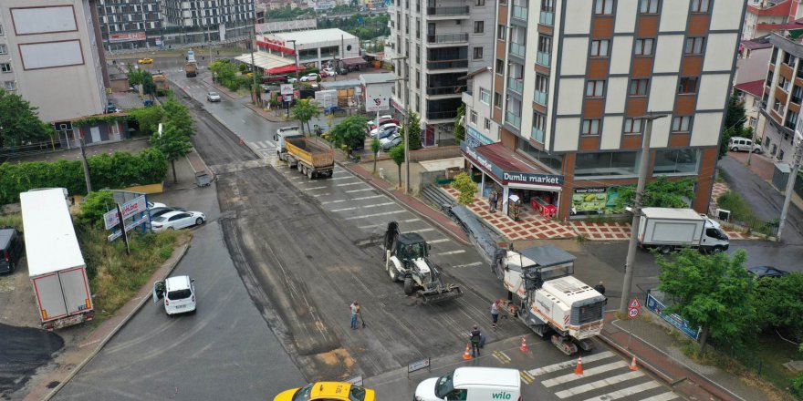 Mehmet Akif Ersoy Caddesi’nde yol konforu arttırıldı