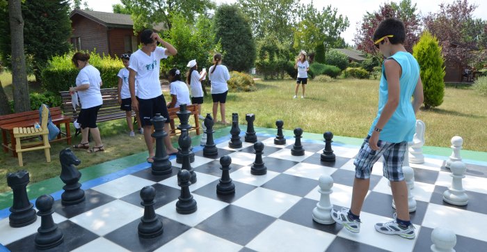 Şeker Çocuklar, Sağlık Kampında