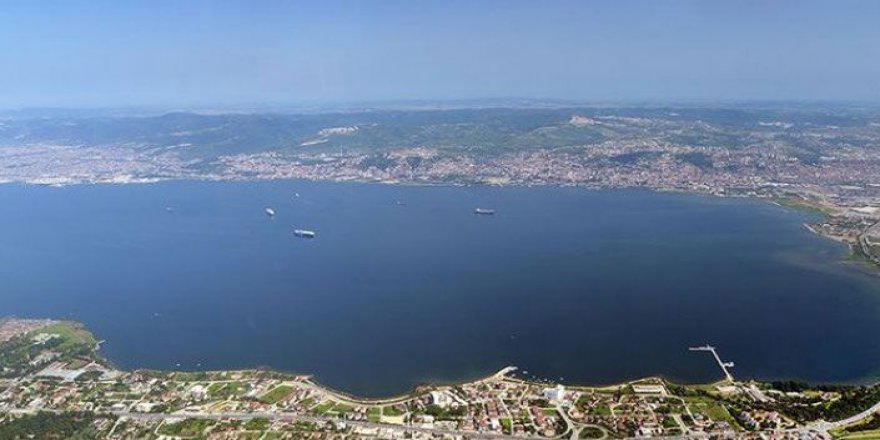 İzmit Körfezi’nin altından elektrik hattı geçecek