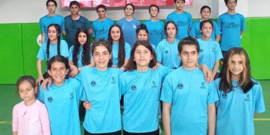 Kartepeli hentbolcular durmuyor