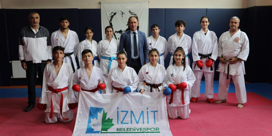 Karateciler Türkiye Şampiyonası  ve Milli Takım seçmelerine hazırlanıyor