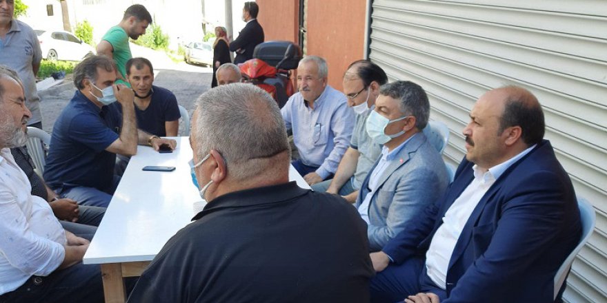 AK Dilovası’ndan yangın mağdurlarına ziyaret