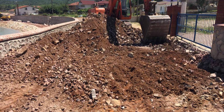 Üstyapı çalışmaları devam ediyor