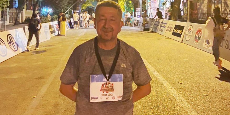 Tarihçi Şükür, Büyükada gece koşusuna katıldı