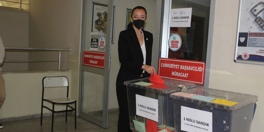 Kocaeli Barosu'nun yeni yönetimi