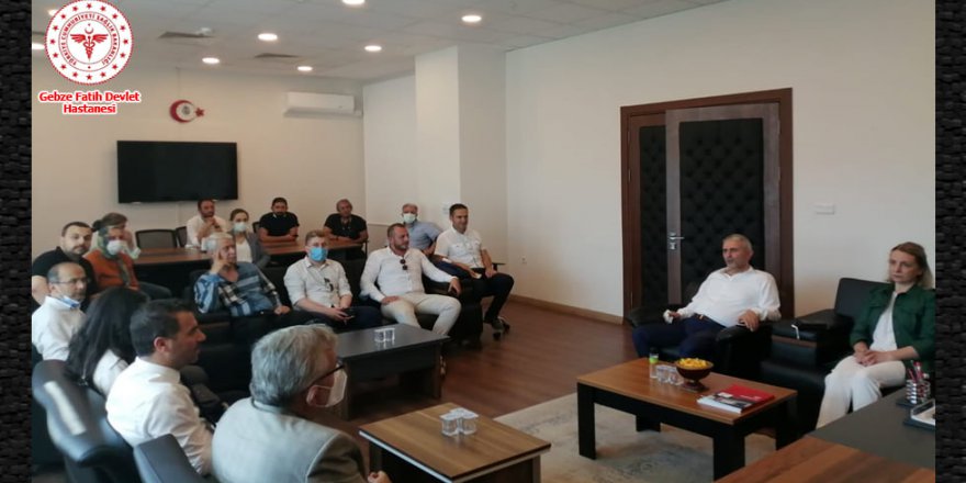 Ak Partililerden hastaneye ziyaret