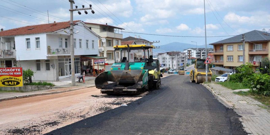 Anafartalar Caddesi asfaltlandı