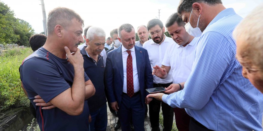 Büyükakın, su baskınının ardından inceleme yaptı