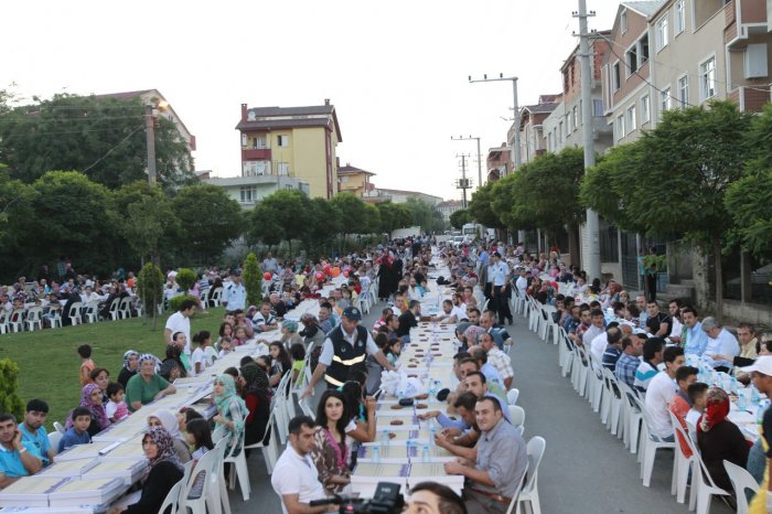 “Ramazan paylaşmaktır”