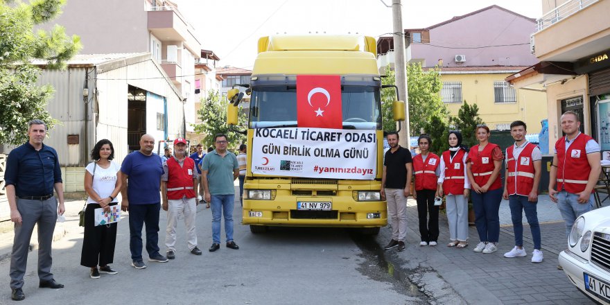 Yangın bölgelerine 4 yardım tırı gönderildi