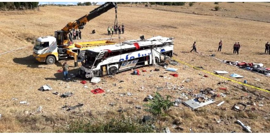 Korkunç kazada Kocaeli’den 6 kişi yaşamını yitirdi