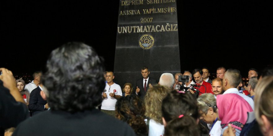 Deprem şehitleri 22.yıl dönümünde anılacak