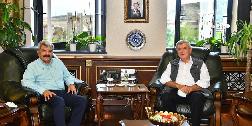 Karaosmanoğlu’ndan, Rektör Sadettin Hülagü'ye ziyaret