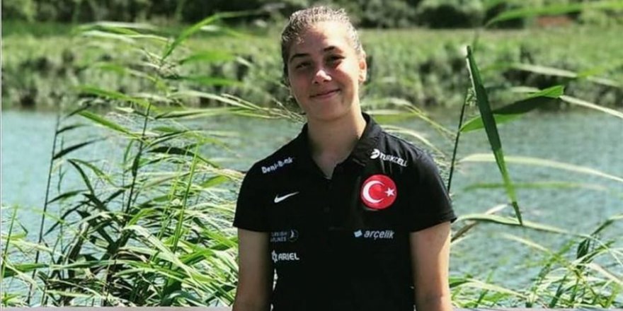 Cansu U-17 Milli Takımında