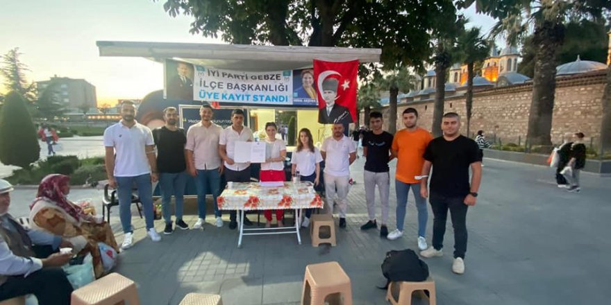 İyi Partili Söğütçü mazbatasını aldı